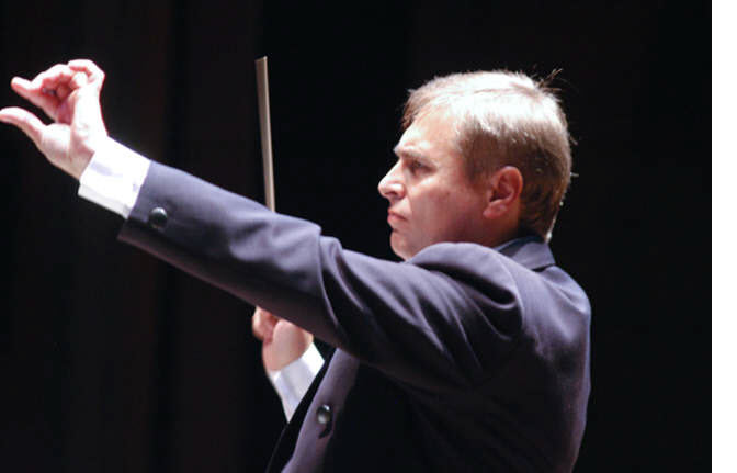 Володимир Шейко, диригент. Фото з сайту: http://dt.ua/