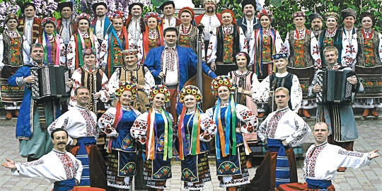 Пісенно-танцювальний ансамбль "Полтава". Фото з сайту: http://www.filarmonia-poltava.org.ua/