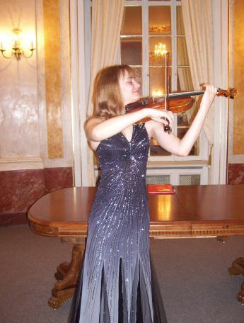 Марта Бура, скрипка