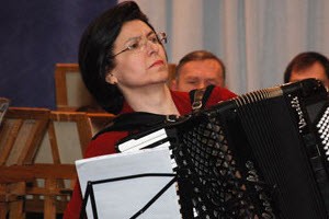 Черказова Євгенія Іванівна, народна артистка України, акордеон