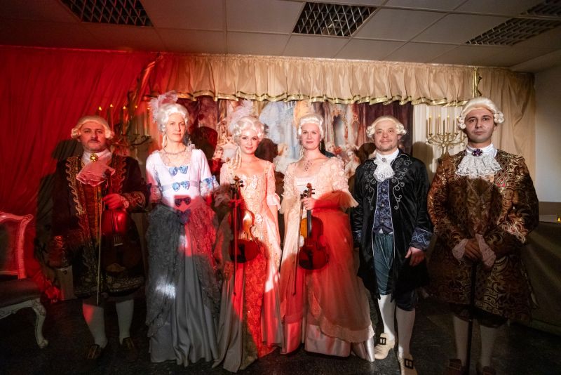 Музики при свічках