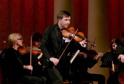 Філармонія нескорених: як маріупольці продовжують творити музику у Києві