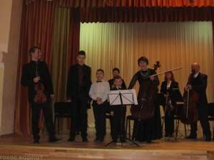 Скрипаль-віртуоз Остап Шутко виступив у Хусті разом зі своєю унікальною родиною 