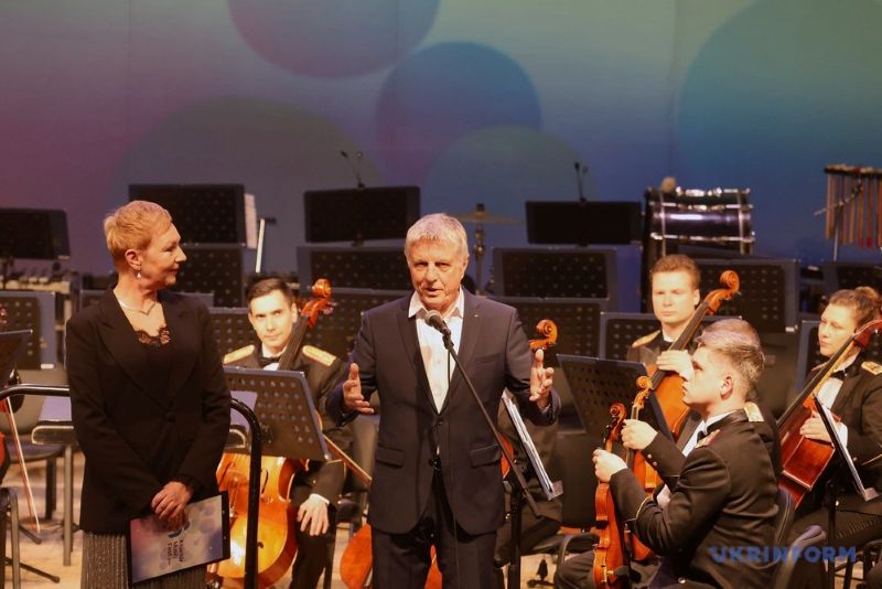 У Харкові ввечері 24 квітня в одному з безпечних просторів міста відкрився KharkivMusicFest-2026.
