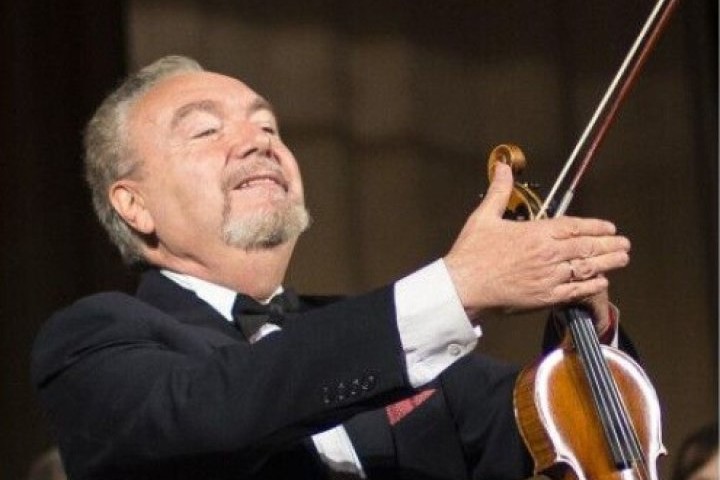 Помер знаний волинянин та керівник оркестру «Кантабіле» Товій Рівець